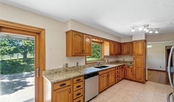 1404 Nile Kinnick Dr S, Adel, IA 50003