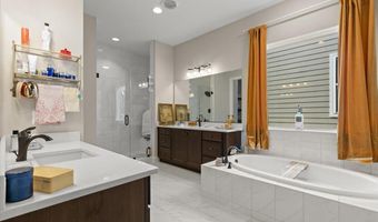 117 MALLARD Dr, Lake Frederick, VA 22630