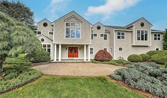 3 Spinnaker Dr, Barrington, RI 02806