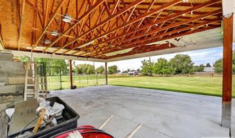 1385 S Shilling Ave, Blackfoot, ID 83221