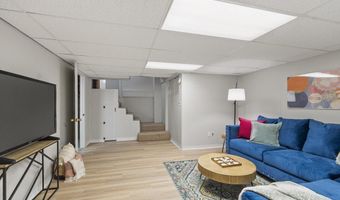6 Black Horse Dr, Acton, MA 01720