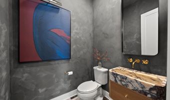 2856 Kobuk Dr A, Columbus, OH 43228