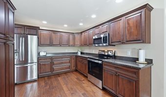 3335 Kellygreen Dr, Angola, IN 46703