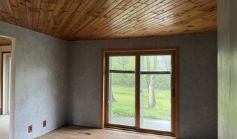 10796 COUNTY ROAD Z, Amherst Junction, WI 54407