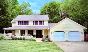 1125 Royal Dr, Amherst, OH 44001