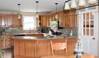 9 Strawberry Ln, Barre, VT 05641