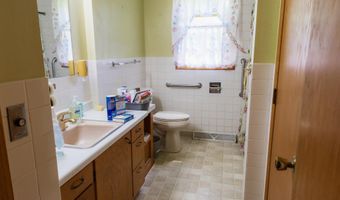 627 DERESCH St, Antigo, WI 54409