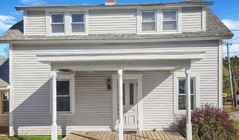 35 Canaan St, Canaan, NH 03741