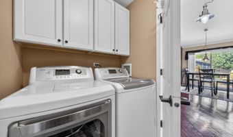 1148 Sawmill Ln, Algonquin, IL 60102