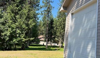 927 Bear Claw Rd, Clark Fork, ID 83811