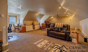 27 Teepee Ring Rd, Clark, WY 82435