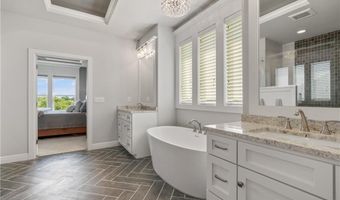 4313 Lakeview Ter, Basehor, KS 66007