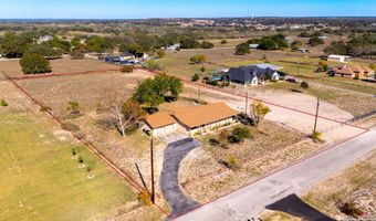 171 Big Oak Dr, Adkins, TX 78101