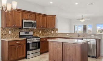 2525 Trade Wind Dr, Bullhead City, AZ 86442