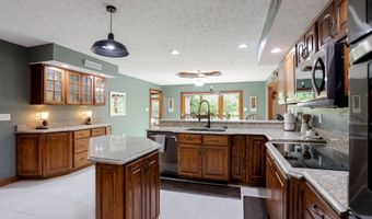 940 E County Road 825 N, Bainbridge, IN 46105