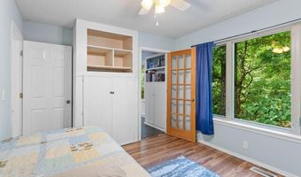 20 Lerwick Ln, Bella Vista, AR 72715