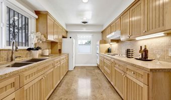 1316 S Palm Ave, Alhambra, CA 91803