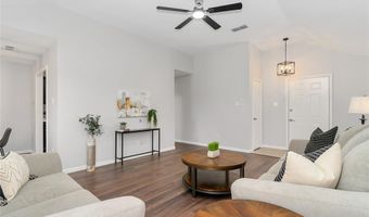 302 Cherokee Trl, Alvarado, TX 76009