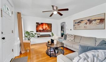 38 Anthony Dr, Cumberland, RI 02864