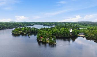 4 Clark Island Rd, Amherst, NH 03031
