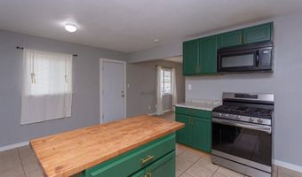 1104 W Yucca Ave, Artesia, NM 88210