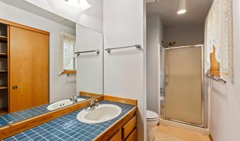 63552 Boyd Acres Rd, Bend, OR 97701