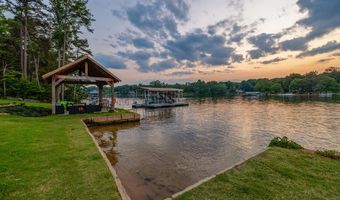 126 Clearview Dr, Abbeville, SC 29620