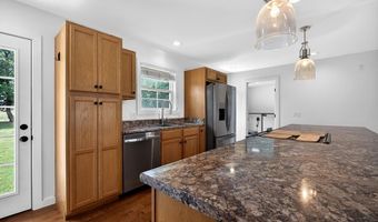 8495 Baxter Rd, Baxter, TN 38544