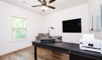 4032 Eagle Valley Dr, Benton, AR 72019