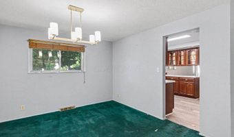 2229 Waldorf Rd, Columbus, OH 43229