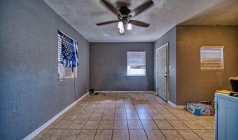 107 S Eighth St, Carlsbad, NM 88220