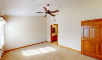 7427 Oak Knoll Dr, Indianapolis, IN 46217