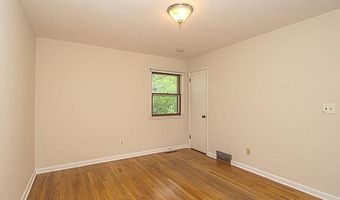 1516 Arborview Blvd, Ann Arbor, MI 48103