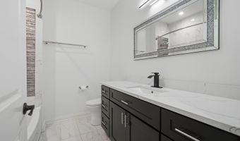 3026 Jackson Dr, Arlington Heights, IL 60004