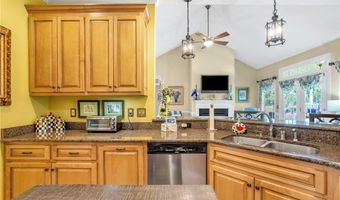 55 Creek Stone Ln, Autryville, NC 28318