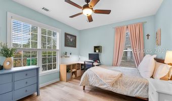 4 Stoney Point Dr, Bluffton, SC 29910