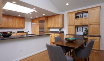 3615 38TH St N, Arlington, VA 22207