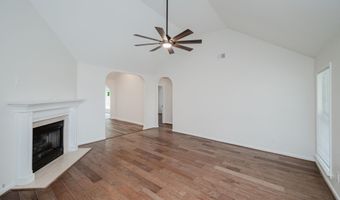232 SILVERSTONE Ln, Alabaster, AL 35007