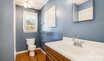 20 Ridge Cross Rd, Asheville, NC 28805