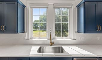 40373 WINDYHILL FARMS Dr, Aldie, VA 20105