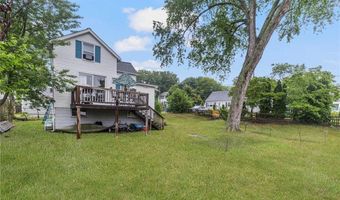 73 Beech Ave, Cranston, RI 02910