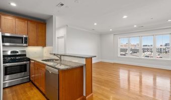 360 W 2nd 11, Boston, MA 02127