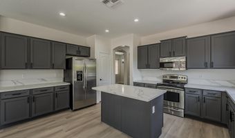 180 W ROADRUNNER Dr, Chandler, AZ 85286
