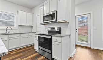 416 JACK HAMPTON Dr, Auburn, AL 36830