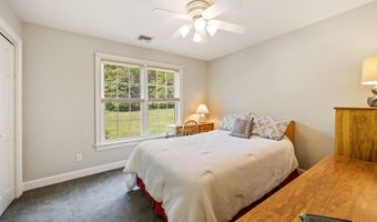 325 Westwood Rd, Bristol, CT 06010