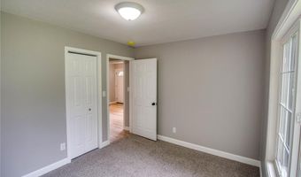3531 Hoover Dr, Alton, IL 62002