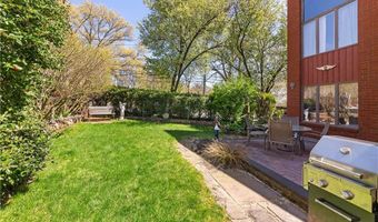 1440 Forest Hill Rd 1, New York, NY 10314