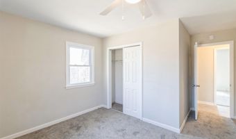 402 Center Ave, Alexander, IA 50420