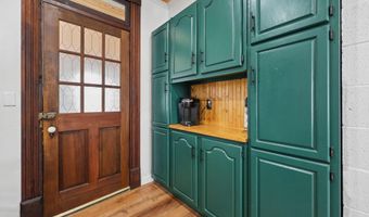 107 W High St, Ashley, OH 43003