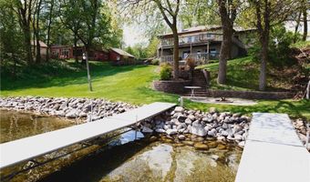 11621 Maple Springs Dr SE, Alexandria, MN 56308